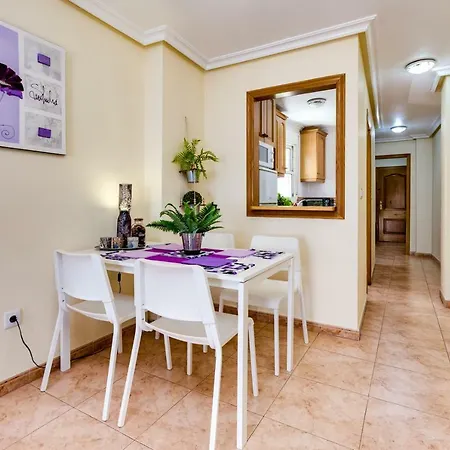 Апартаменты У Моря Матео * Torrevieja