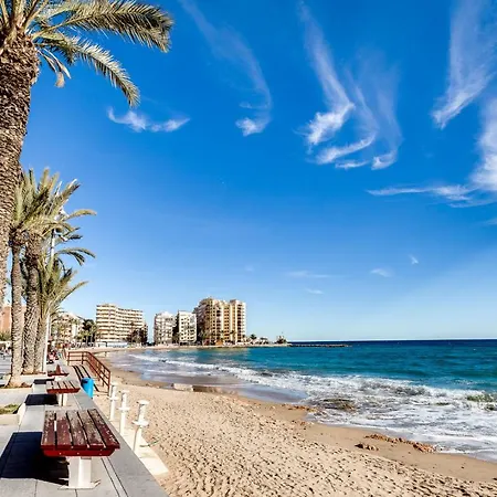 Апартаменты У Моря Матео Torrevieja