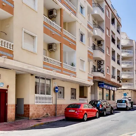 Апартаменты У Моря Матео Torrevieja